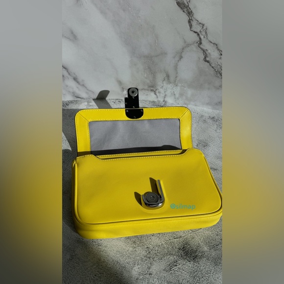 NWT - Marc Jacobs The J Marc Shoulder Bag - Kiwi - Picture 5 of 6